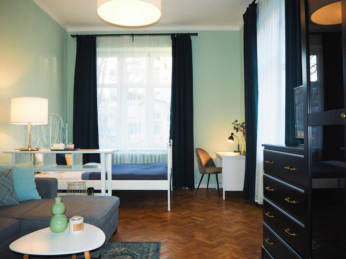 Wawelove Kossak Apt 1 Min To Royal Wawel Castle! Free Parking Apartment Красков Екстериор снимка
