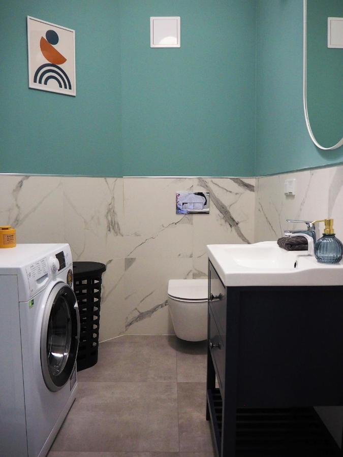 Wawelove Kossak Apt 1 Min To Royal Wawel Castle! Free Parking Apartment Красков Екстериор снимка